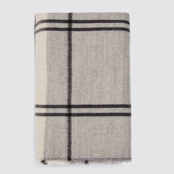 Zara Accessories Zara Plaid Scarf Poshmark